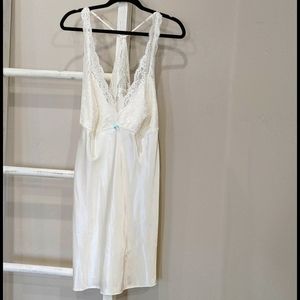 2 Piece White Lingerie Set